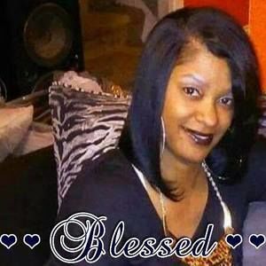 Meet your Posher, Latisa